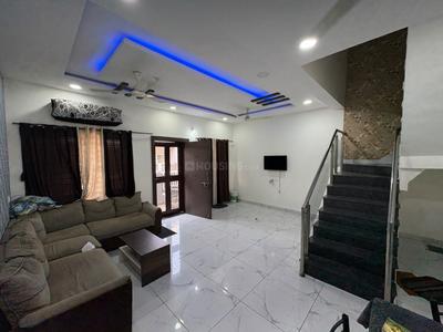 Living Room Image of 800 Sq.ft 2 BHK Independent House for rent in Bhawrasla Indore for Rs. 19000