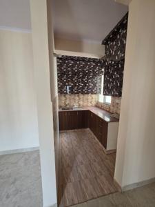 Bathroom Image of 585 Sq.ft 1 BHK Apartment / Flat for rent in Amrapali Dream Valley 2, Noida Extension Greater Noida for Rs. 17000