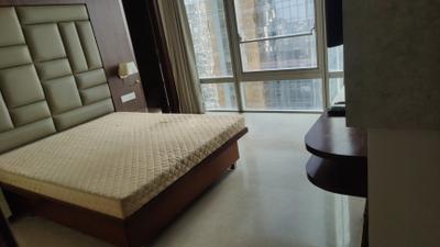 Bedroom Image of 1062 Sq.ft 2 BHK Apartment / Flat for rent in Indiabulls Blu, Worli Mumbai for Rs. 300000