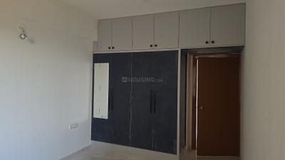Bedroom Image of 1900 Sq.ft 3 BHK Apartment / Flat for rent in Shivalay Sky Elegante, Motera Ahmedabad for Rs. 28000