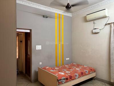 Bedroom Image of 1850 Sq.ft 3 BHK Builder Floor for rent in Manapakkam Chennai for Rs. 48000