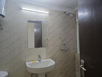 Image of 1735 Sq.ft 3 BHK Apartment / Flat for sale in Amrapali Heartbeat City IV, Sector 107, Noida for Rs. 18700000