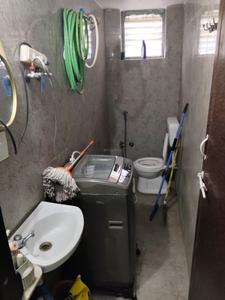 Common Bathroom Image of 1530 Sq.ft 2 BHK Independent House for sale in Thaltej Ahmedabad for Rs. 10500000
