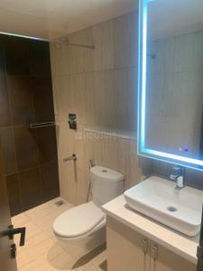 Bathroom Image of 1776 Sq.ft 3 BHK Apartment / Flat for rent in Prestige West Woods, Binnipete Bengaluru for Rs. 80000