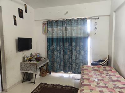 Bedroom Image of 650 Sq.ft 1 BHK Apartment / Flat for rent in Kiwale Pune for Rs. 15500