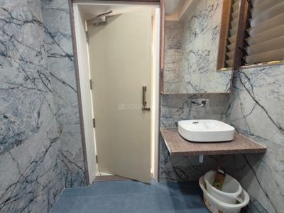 Bathroom Image of 4800 Sq.ft 5 BHK Apartment / Flat for sale in Vastrapur Ahmedabad for Rs. 50000000