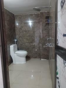 Bathroom Image of 500 Sq.ft 1 RK Apartment / Flat for rent in Chandmari Varanasi for Rs. 5000