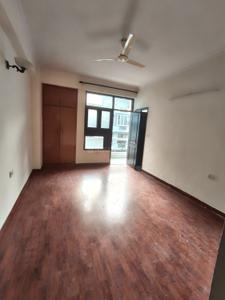 Bedroom Image of 1500 Sq.ft 3 BHK Apartment / Flat for rent in Mahagun Manor, Sector 50 Noida for Rs. 45000