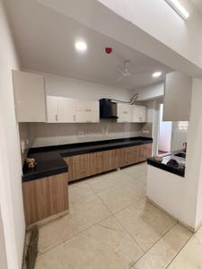 Kitchen Image of 1950 Sq.ft 4 BHK Apartment / Flat for rent in Rishita Manhattan, Gomti Nagar Extension Lucknow for Rs. 54000