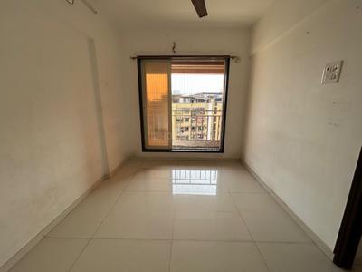 Bedroom Image of 697 Sq.ft 1 BHK Apartment / Flat for rent in Dombivli East Thane for Rs. 14000