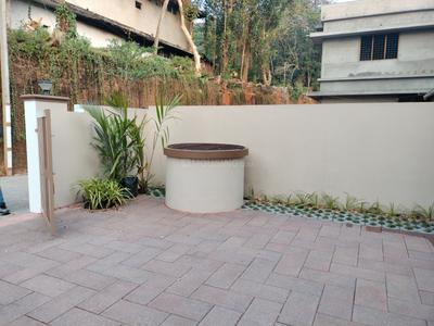 Balcony Image of 2450 Sq.ft 4 BHK Independent House for sale in Kakkanad Kochi for Rs. 14500000