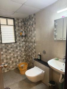 Bathroom Image of 1050 Sq.ft 2 BHK Apartment / Flat for sale in Mantra Monarch, Balewadi Pune for Rs. 12500000