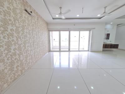 Hall Image of 2500 Sq.ft 4 BHK Apartment / Flat for sale in Akota Vadodara for Rs. 13100000