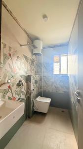 Bathroom Image of 650 Sq.ft 1 RK Apartment / Flat for rent in Thanisandra Bengaluru for Rs. 22000