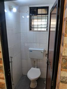 Bathroom Image of 1170 Sq.ft 2 BHK Apartment / Flat for rent in Jalvayu Defence Enclave, Kharghar Navi Mumbai for Rs. 40000