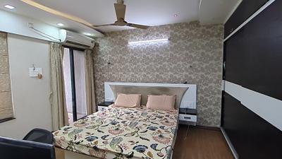 Bedroom Image of 905 Sq.ft 2 BHK Apartment / Flat for sale in Saarrthi Shimmer And Shine II, Anand Nagar, Sinhagad Road Pune for Rs. 14500000