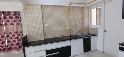 Kitchen Image of 1600 Sq.ft 3 BHK Apartment / Flat for rent in Pacifica Reflections, Vaishno Devi Circle Ahmedabad for Rs. 30000
