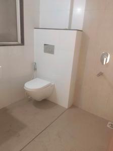 Common Bathroom Image of 1000 Sq.ft 2 BHK Apartment / Flat for sale in Godrej Tranquil, Kandivali East Mumbai for Rs. 15000000