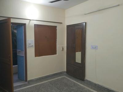 Bedroom Image of 700 Sq.ft 2 BHK Apartment / Flat for sale in Paschim Vihar New Delhi for Rs. 8000000