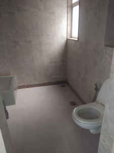 Bathroom Image of 2450 Sq.ft 5 BHK Apartment / Flat for sale in Dheeraj Realty Dheeraj Insignia, Santacruz East Mumbai for Rs. 62500000