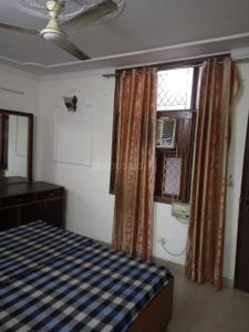 Bedroom Image of 1000 Sq.ft 2 BHK Independent House for rent in RWA Lajpat Nagar 4 Colonies, Lajpat Nagar New Delhi for Rs. 29900