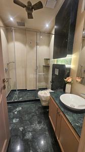 Bathroom Image of 2799 Sq.ft 4 BHK Builder Floor for sale in Emaar Emerald Estate, Sector 65 Gurgaon for Rs. 30000000
