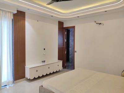 Bedroom Image of 2700 Sq.ft 4 BHK Builder Floor for sale in Ansal Versalia, Sector 67 Gurgaon for Rs. 31000000