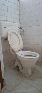 Image of 580 Sq.ft 1 BHK Apartment / Flat for rent in Aravali Apartments, Sector 52, Noida for Rs. 22400