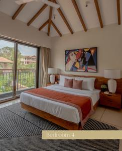 Bedroom Image of 4000 Sq.ft 4 BHK Villa for sale in Assagao Goa for Rs. 105000000