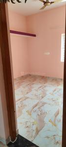 Bedroom Image of 650 Sq.ft 2 BHK Independent House for rent in Saravanampatty Coimbatore for Rs. 12000