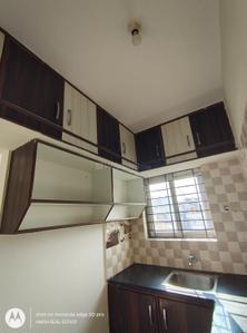 Kitchen Image of 1500 Sq.ft 2 BHK Builder Floor for rent in HSR Layout Bengaluru for Rs. 30000