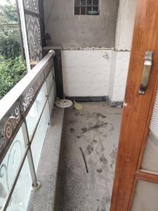 Balcony Image of 850 Sq.ft 2 BHK Builder Floor for rent in Sector 63 A Noida for Rs. 21000
