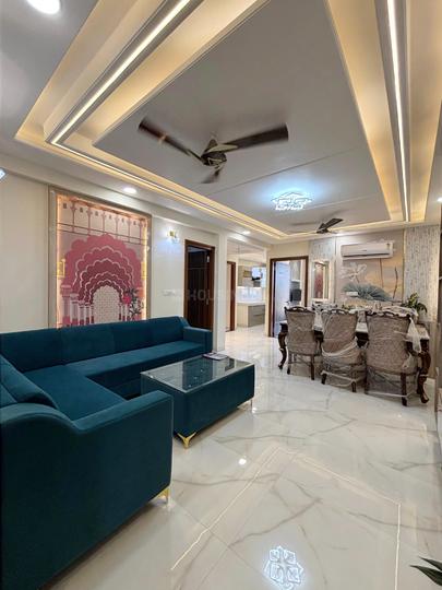 SHREE KRISHNA Main Image 1