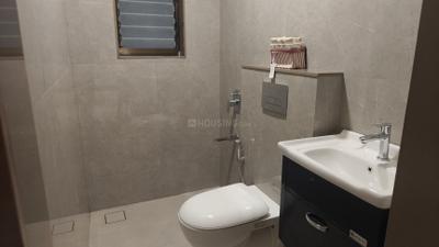 Image of 850 Sq.ft 2 BHK Apartment / Flat for sale in Avenor Park, Kurla West, Mumbai for Rs. 17300000