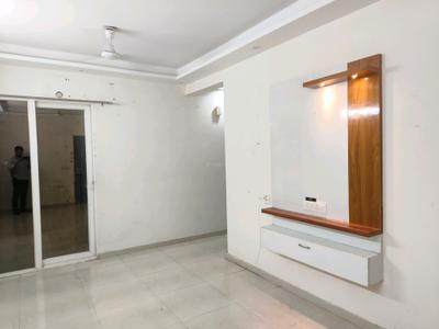 Living Room Image of 700 Sq.ft 2 BHK Apartment / Flat for sale in Signature Global The Millennia, Sector 37C Gurgaon for Rs. 6800000