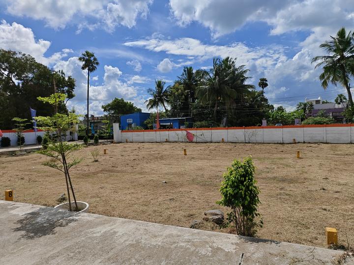 Naduveerapattu Main Image 1