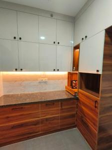 Kitchen Image of 2230 Sq.ft 3.5 BHK Apartment / Flat for rent in Prestige Fairfield, RMV Extension Stage 2 Bengaluru for Rs. 160000