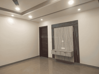 Bedroom Image of 3000 Sq.ft 4 BHK Builder Floor for sale in Paschim Vihar New Delhi for Rs. 45000000