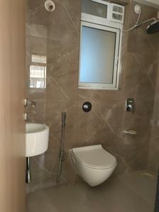 Common Bathroom Image of 550 Sq.ft 1 BHK Apartment / Flat for sale in Lashkaria Pearl, Andheri West Mumbai for Rs. 11000000
