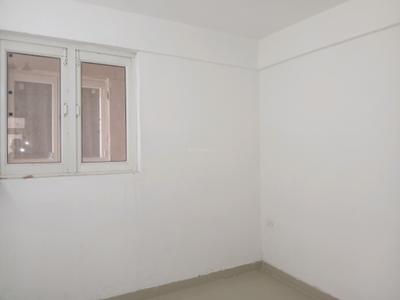 Bedroom Image of 780 Sq.ft 3 BHK Apartment / Flat for sale in ROF Aalayas by ROF Group, Sector 108 Gurgaon for Rs. 8600000