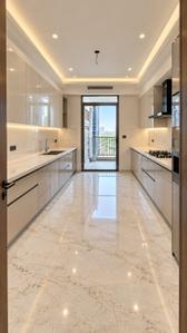 Kitchen Image of 3000 Sq.ft 4.5 BHK Apartment / Flat for sale in Smartworld One DXP, Sector 113 Gurgaon for Rs. 46000000