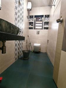 Bathroom Image of 975 Sq.ft 2 BHK Apartment / Flat for rent in Raj Heritage Tower, Dahisar West Mumbai for Rs. 52000