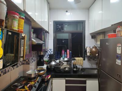Kitchen Image of 1050 Sq.ft 2 BHK Apartment / Flat for rent in Godrej Emerald, Kasarvadavali Thane for Rs. 22500