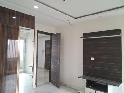 Bedroom Image of 2250 Sq.ft 3 BHK Builder Floor for sale in Rajouri Garden New Delhi for Rs. 41000000