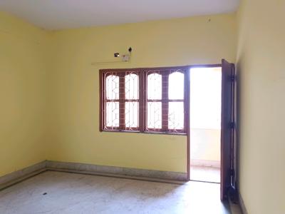 Bedroom Image of 1150 Sq.ft 3 BHK Apartment / Flat for rent in Dum Dum Kolkata for Rs. 18000