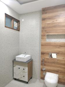 Common Bathroom Image of 1350 Sq.ft 3 BHK Builder Floor for sale in Puri Kohinoor Faridabad, Sector 89 Faridabad for Rs. 16000000