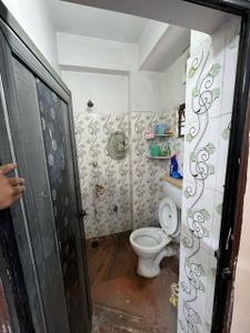 Bathroom Image of 870 Sq.ft 2 BHK Apartment / Flat for sale in RDB VIP Enclave, Baguiati Kolkata for Rs. 2900000