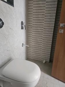 Common Bathroom Image of 820 Sq.ft 2 BHK Apartment / Flat for rent in Nivasa Enchante Phase 1 &amp; 2, Lohegaon Pune for Rs. 25000