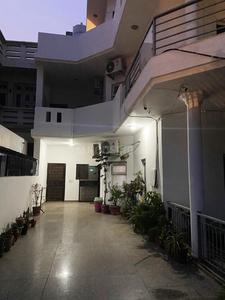Image of Ashu in Sector 23A, Gurgaon