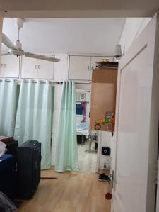 Hall Image of 1100 Sq.ft 2 BHK Apartment / Flat for rent in Sector 29 Noida for Rs. 30000